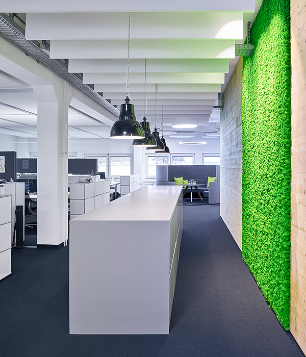 Karriere_ZeehDesign_Office_600x700