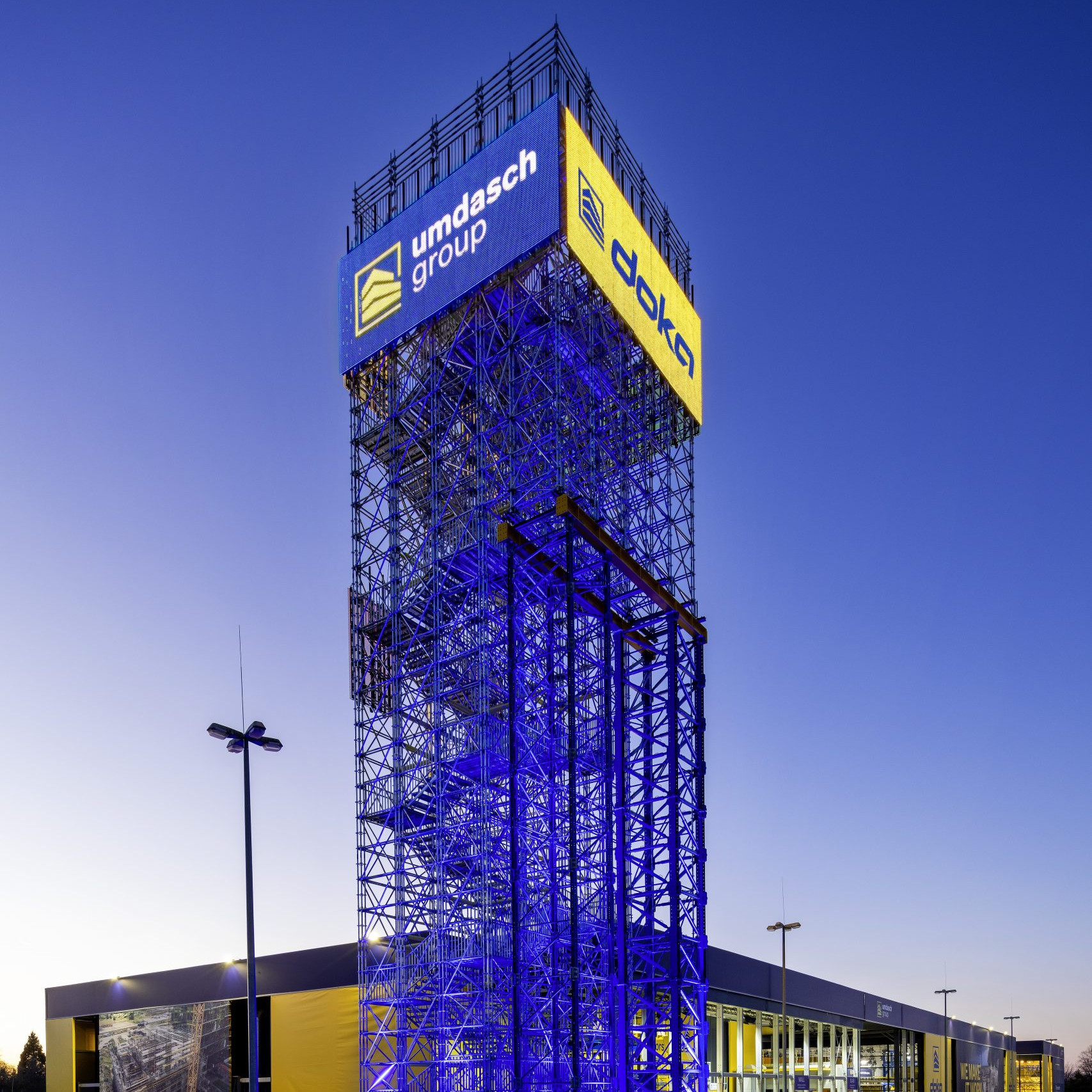 Messestandbau Muenchen DOKA bauma 2025